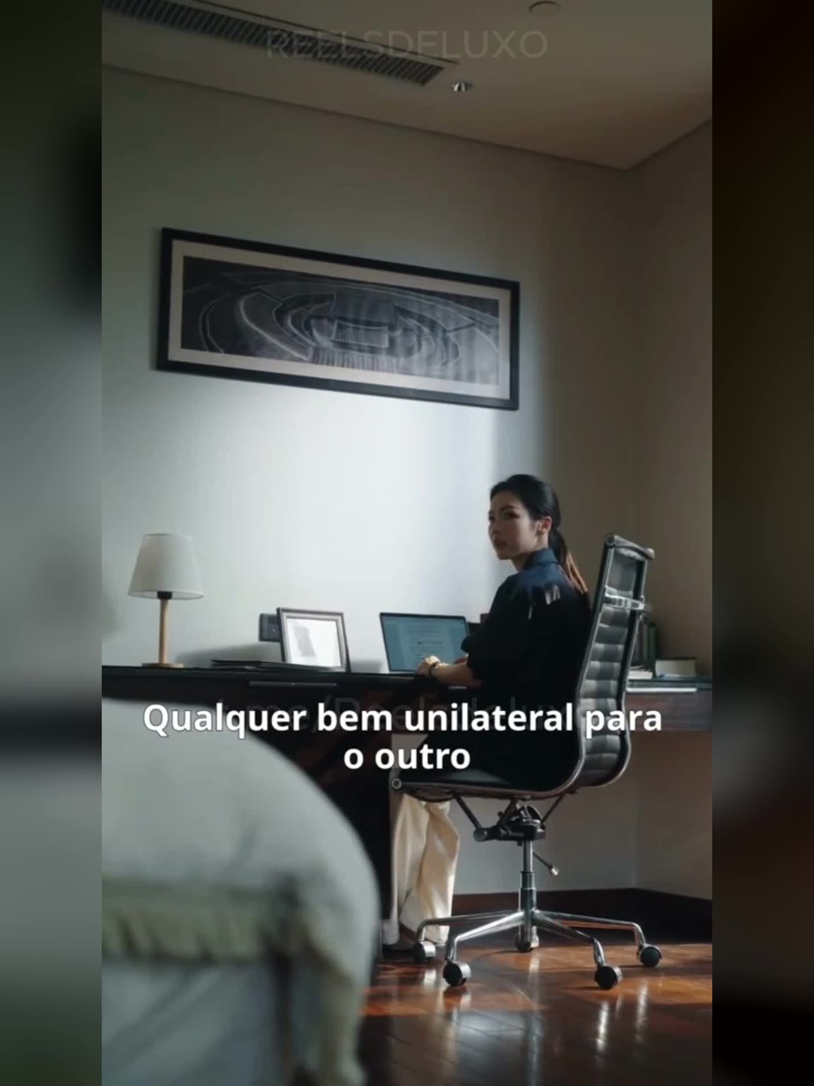 Capa de A Esposa de Contrato É Irresistível